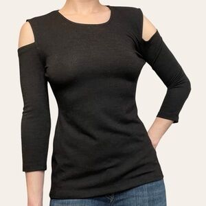 French Connection Black Cut Out Shoulder Top 💕
